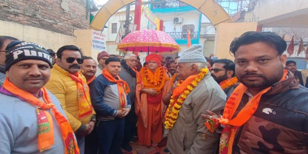 प्रयागराजे जाता घटना अंताराष्ट्रियं षड्यंत्रम्, उत्तरप्रदेशसर्वकारेण उच्च स्तरीयान्वेषणं करणीयम् : चक्रपाणि जी महाराजः