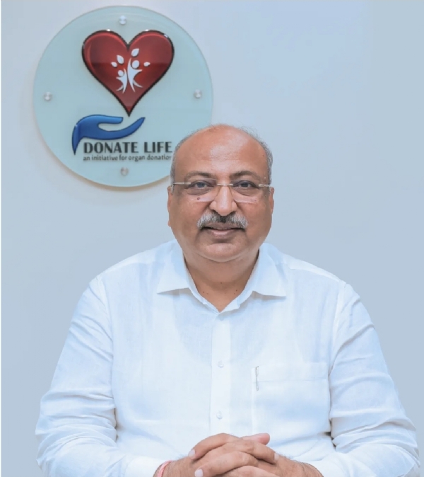 नीलेश मांडलेवाला