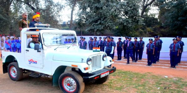 देशस्य स्वातंत्र्याय महापुरुषाः सर्वस्वमकुर्वन् बलिदानम् : श्रीनिधिः