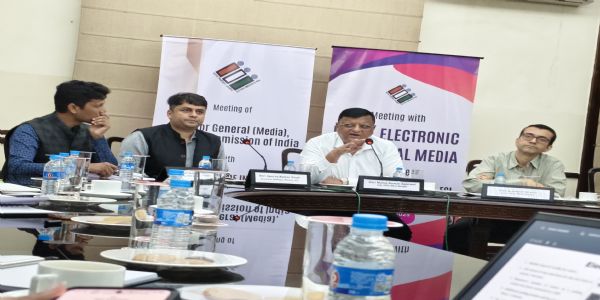 पश्चिम बंगाले एसआईआर-अवधौ ‘तथ्यगत असंगतिवतां’ वाले मतदातॄणां संख्या न्यूना