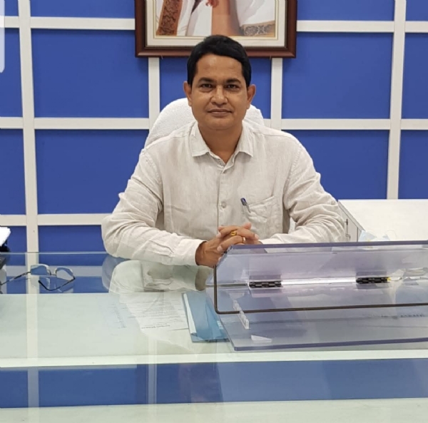 हुमायूं कबीर विधायक डेबरा