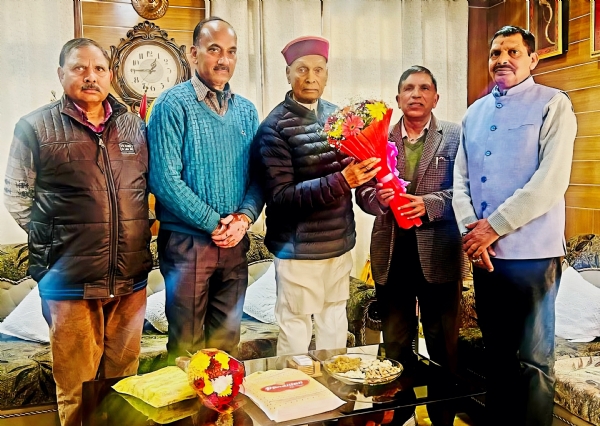 प्रोफेसर धूमल से मिले भाजपा प्रदेश व हमीरपुर जिला के शोध प्रकोष्ठ के नवनियुक्त संयोजक