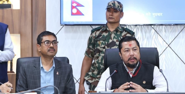 नेपाल के ऊर्जा मंत्री विराज भक्त श्रेष्ठ