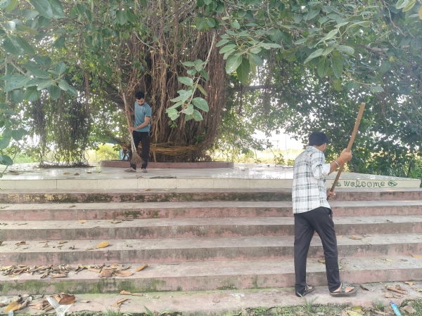 लोकनायक जेपी की जयंती पर अभाविप ने चलाया स्वच्छता अभियान लोकनायक जेपी की जयंती पर अभाविप ने चलाया स्वच्छता अभियान