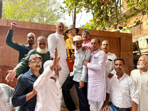 कार्यक्रम के दौरान लिया गया छायाचित्र कार्यक्रम के दौरान लिया गया छायाचित्र