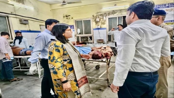 कलेक्टर ने ट्रामा सेंटर पहुंचकर घायलों की जानकारी ली