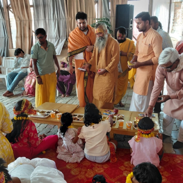 18 कन्याओं का पूजन राम मंदिर