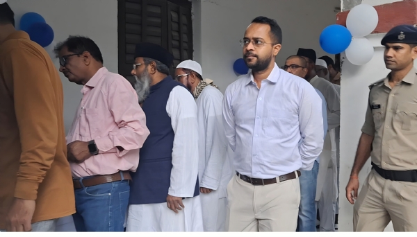 सारण शिक्षक निर्वाचन क्षेत्र में मतदान शुरू सारण शिक्षक निर्वाचन क्षेत्र में मतदान शुरू