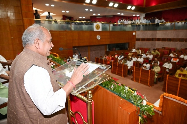ई-विधानसभा के प्रशिक्षण के शुभारंभ सत्र को संबोधित करते हुए विधानसभा अध्यक्ष नरेन्द्र सिंह तोमर