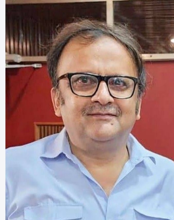 विवेक शुक्ला