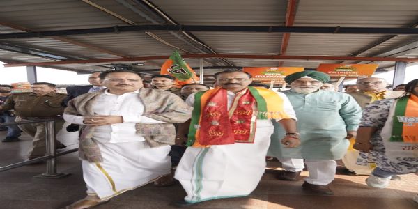 दिल्ली भाजपा केरलतः आगतानां 115 नवनिर्वाचित पार्षदानामकरोत् स्वागतम्