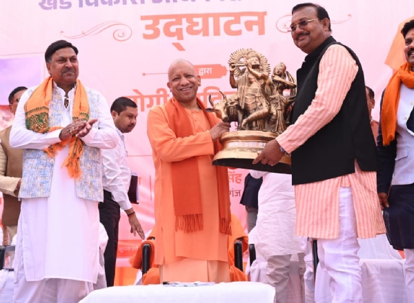 कृतज्ञता ज्ञापित करना भारतीय संस्कृति का अभिन्न अंग: सीएम योगी*