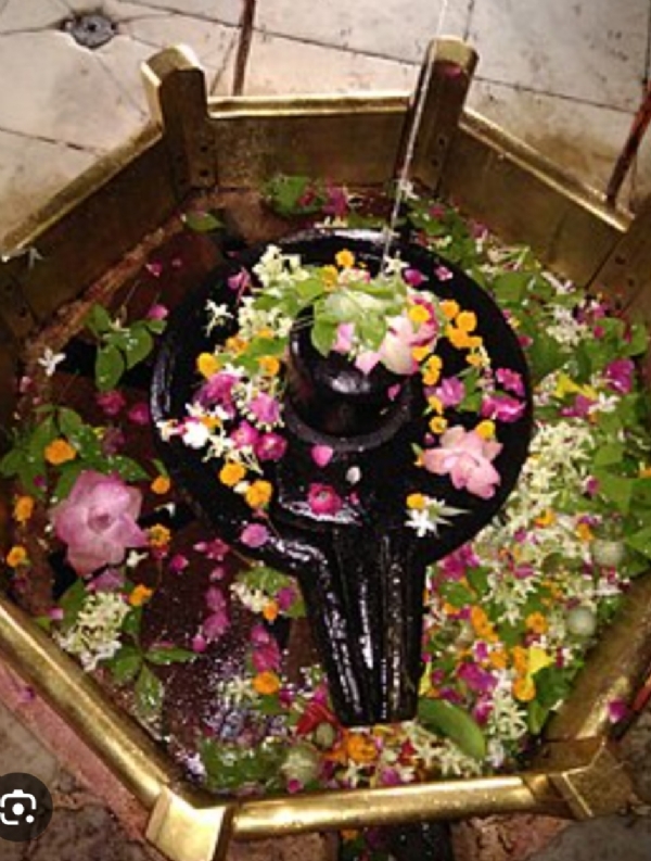 फोटो लोधेश्वर धाम शिव मंदिर