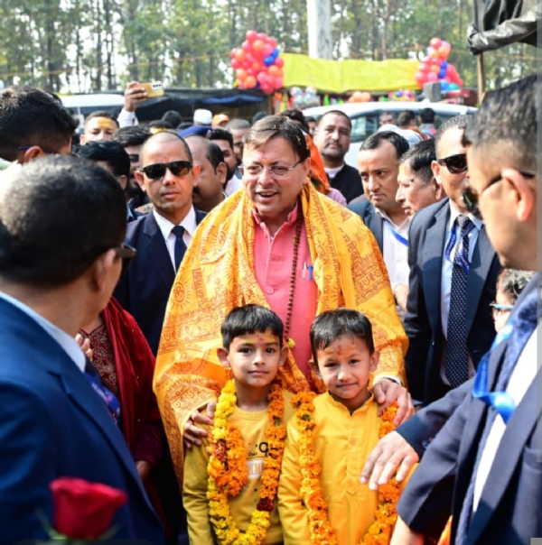वनखंडी महादेव मंदिर, चकरपुर में आयोजित महाशिवरात्रि मेले के शुभारंभ के मौके पर।