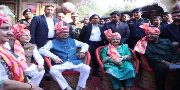 फरीदाबादनगरम् - प्रधानमन्त्रिणः आत्मनिर्भर–भारत–दृष्ट्या: जीवन्तं उदाहरणं सूरजकुंड-शिल्पमहोत्सव: — प्रो.असीमघोष: