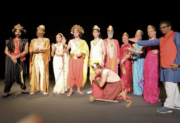 रामलीला से जुड़ी फोटो