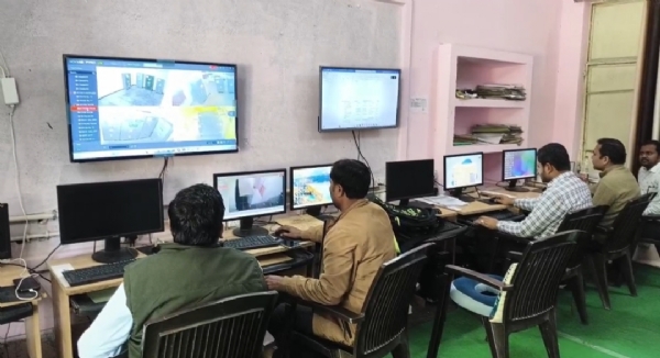 मॉनिटरिंग कक्ष मॉनिटरिंग कक्ष