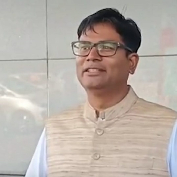 बजट सत्र की जानकारी देते वित्त मंत्री ओपी चौधरी