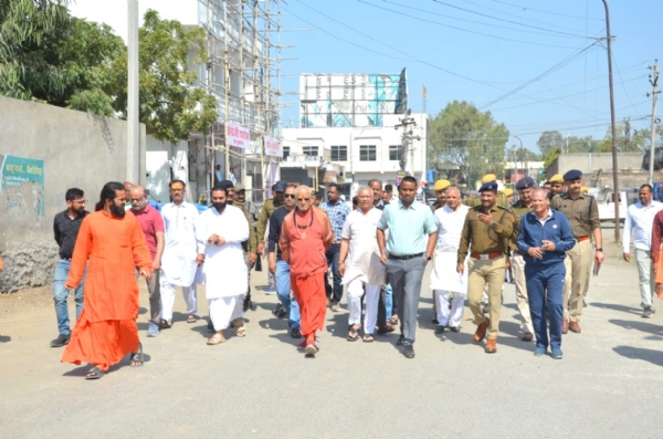 भीलवाड़ा में 8 दिन चलेगा सनातन मंगल महोत्सव तीन ब्रह्मचारियों का दीक्षा-दान, संतों–वीआईपी का महासमागम भीलवाड़ा में 8 दिन चलेगा सनातन मंगल महोत्सव तीन ब्रह्मचारियों का दीक्षा-दान, संतों–वीआईपी का महासमागम