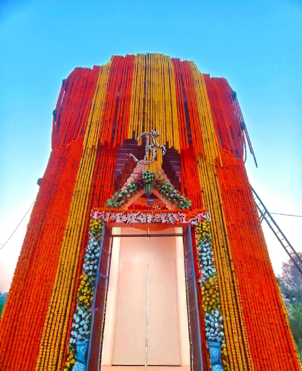 विष्णुपुर स्थित प्रसिद्ध बाबा सांडेश्वर शिव मंदिर में विशेष अनुष्ठानों की शुरुआत