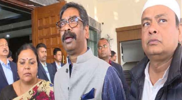 मुख्यमंत्री सहित अन्य