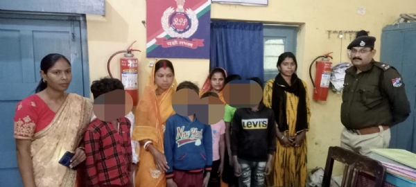 रेस्क्यू किए गए नाबालिग रेस्क्यू किए गए नाबालिग