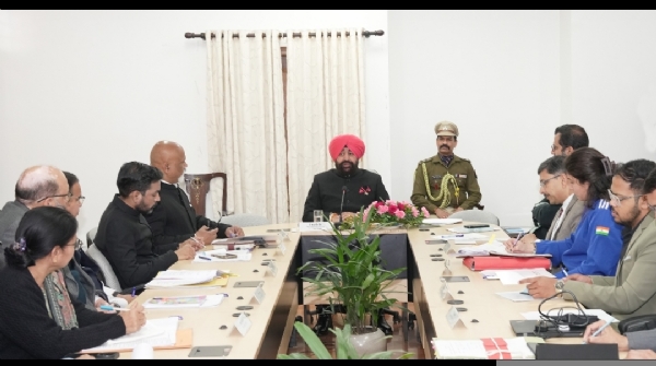 उत्तराखण्ड क्रीड़ा विश्वविद्यालय की प्रबन्ध परिषद की प्रथम बैठक शनिवार को लोक भवन में राज्यपाल लेफ्टिनेंट जनरल गुरमीत सिंह (से. नि.) की अध्यक्षता में आयोजित बैठक।