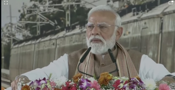 प्रधानमंत्री नरेंद्र मोदी