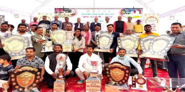 शाकं, फलं पुष्प प्रदर्शनी इत्येतेषु पूर्वोत्तर रेलवेविभागाय सर्वाधिकाः 104 पुरस्काराः