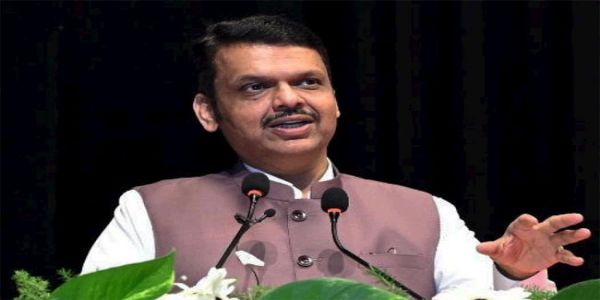 टीएमसी उत्तरदायीं पारदर्शिकां च स्वास्थ्य-प्रणालीं निर्मास्यति — मुख्यमन्त्री फडणवीसः