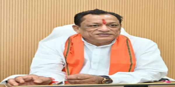 मोबाइल वेटरनरी यूनिट योजनायाः अंतर्गते प्रदेशस्य 61 लक्षस्य पशूनां निःशुक्लं चिकित्सा : मंत्री जोराराम कुमावतः