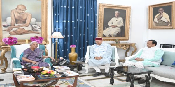 उत्तप्रदेशस्य राज्यपालं मुख्यमन्त्रिणं च बीकेटीसी–अध्यक्षेण हेमन्त–द्विवेदिना शिष्टाचार–साक्षात्कार: कृत: