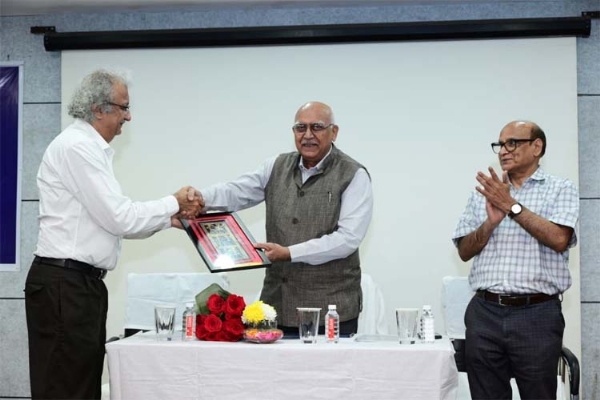 आचार्य सत्येन्द्रनाथ बोस की पुण्यतिथि पर विशेष व्याख्यान कार्यक्रम