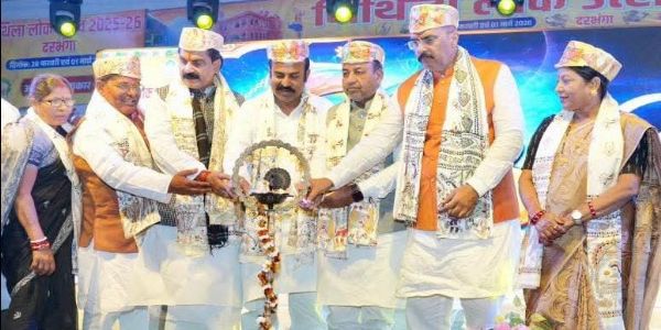 नेहरूक्रीडांगणे लोकोत्सवस्य 2025-26’ वर्षीयस्य भव्यः शुभारंभः