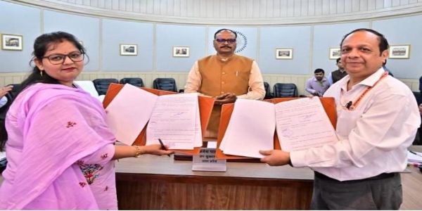 सर्वे गुणवत्तायुक्तां चिकित्सां प्राप्नुयु: इति अस्माकं प्राथमिकता अस्ति — ब्रजेश–पाठक: