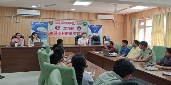 सिटिजन–सेवा–पटलस्य जनपद–स्तरीया कार्यशाला नगर–निगम–मण्डीक्षेत्रे आयोजिता