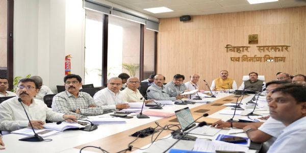 दरभंगायाम् आरओबी एवं एलिवेटेड–परिसर–निर्माणे गतिवृद्धि: भविष्यति— संजय–सरावगी