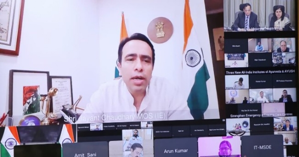 बजट-उपरांत वेबिनार 2026 के समापन सत्र में देखभाल अर्थव्यवस्था के सामाजिक और आर्थिक महत्व पर विचार रखते हुए केंद्रीय कौशल विकास और उद्यमिता राज्य मंत्री (स्वतंत्र प्रभार) जयंत चौधरी। बजट-उपरांत वेबिनार 2026 के समापन सत्र में देखभाल अर्थव्यवस्था के सामाजिक और आर्थिक महत्व पर विचार रखते हुए केंद्रीय कौशल विकास और उद्यमिता राज्य मंत्री (स्वतंत्र प्रभार) जयंत चौधरी।