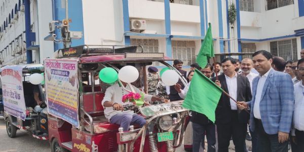 राष्ट्रिय लोकन्यायालयस्य सफलतां जागरूकतां चाधृत्य प्रचार रथः प्रस्थितः