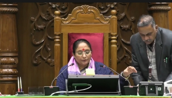 विधानसभा अध्यक्ष ऋतू खंडूड़ी भूषण सदन की कार्यवाही की संचालन करती। विधानसभा अध्यक्ष ऋतू खंडूड़ी भूषण सदन की कार्यवाही की संचालन करती।