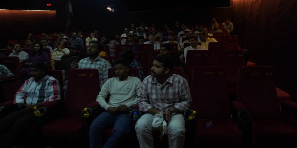 “शतकम्” - केवलं चलचित्रं न, अपितु राष्ट्रीयस्वयंसेवकसंघस्य वैचारिकयात्रायाः तथ्यम्