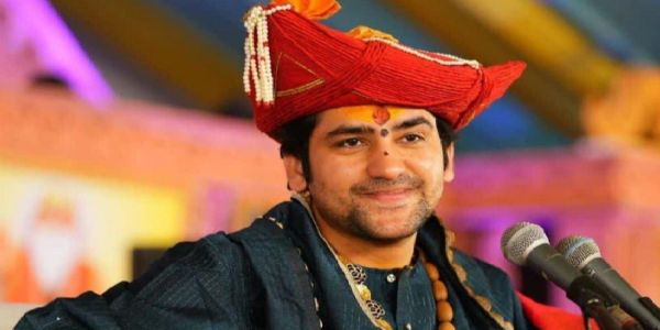 पण्डित–धीरेंद्र–शास्त्रिणः सान्निध्ये १०८ दिव्याङ्ग–निर्धन–कन्यानां सामूहिक–विवाहः भविष्यति