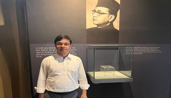 संग्रहालय में ली गई तस्वीर संग्रहालय में ली गई तस्वीर