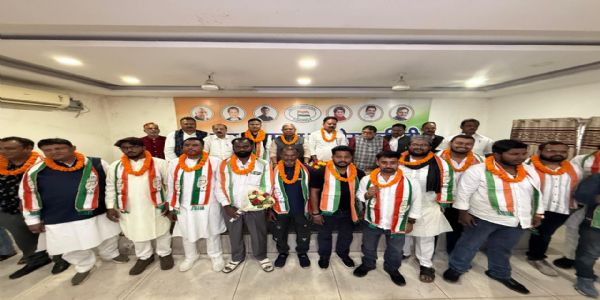 एसआइआर इत्यस्य प्रक्रियायाम् जनानां साहाय्यं कुर्यात् कार्यकर्ता : कमलेशः