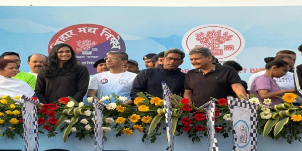 पटना मैराथन 2026: धावन्तु सहस्रं पदं, “व्यसनबिहारस्य” संकल्पाय मिलितं जनसमर्थनम्