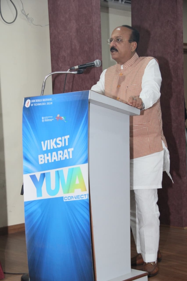 डॉन बॉस्को इंस्टीट्यूट ऑफ टेक्नोलॉजी दिल्ली में आयोजित ‘विकसित भारत युवा कनेक्ट कार्यक्रम’ संबोधित करते दिल्ली के शिक्षा मंत्री आशीष सूद