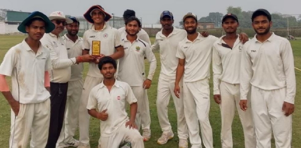 रेडसफायर ने ब्लू ड्रैगन को नौ विकेट से हराया