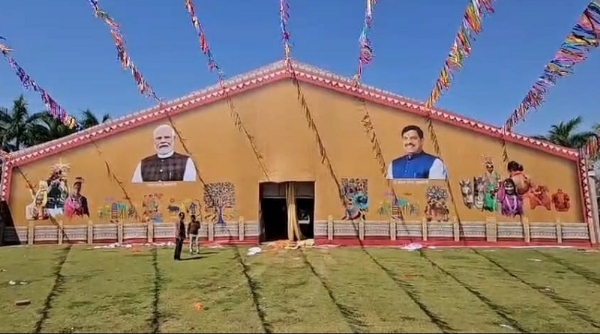 नागलबाड़ी में कृषि कैबिनेट के लिए तैयार डोम नागलबाड़ी में कृषि कैबिनेट के लिए तैयार डोम