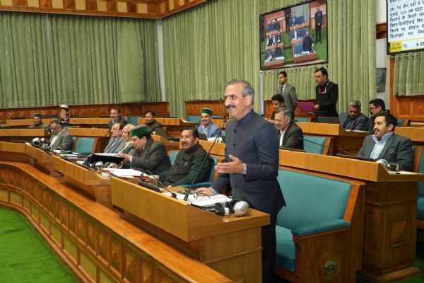 सदन में सीएम