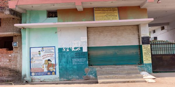 सर्वर-परिरक्षणात् खाद्यान्न-वितरणं स्थगितम्, चतुर्दिनात् आरभ्य पत्रकधारिणः पीडिताः